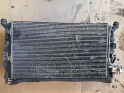Jahutusradiaator VOLVO C30 2008 BLACK