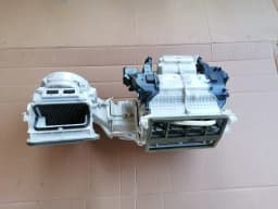 Sisekütteseade (pliit) SUBARU LEGACY 2009