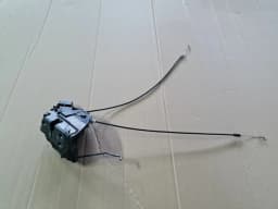 Tagumise parempoolse ukse lukk MAZDA 3 2007