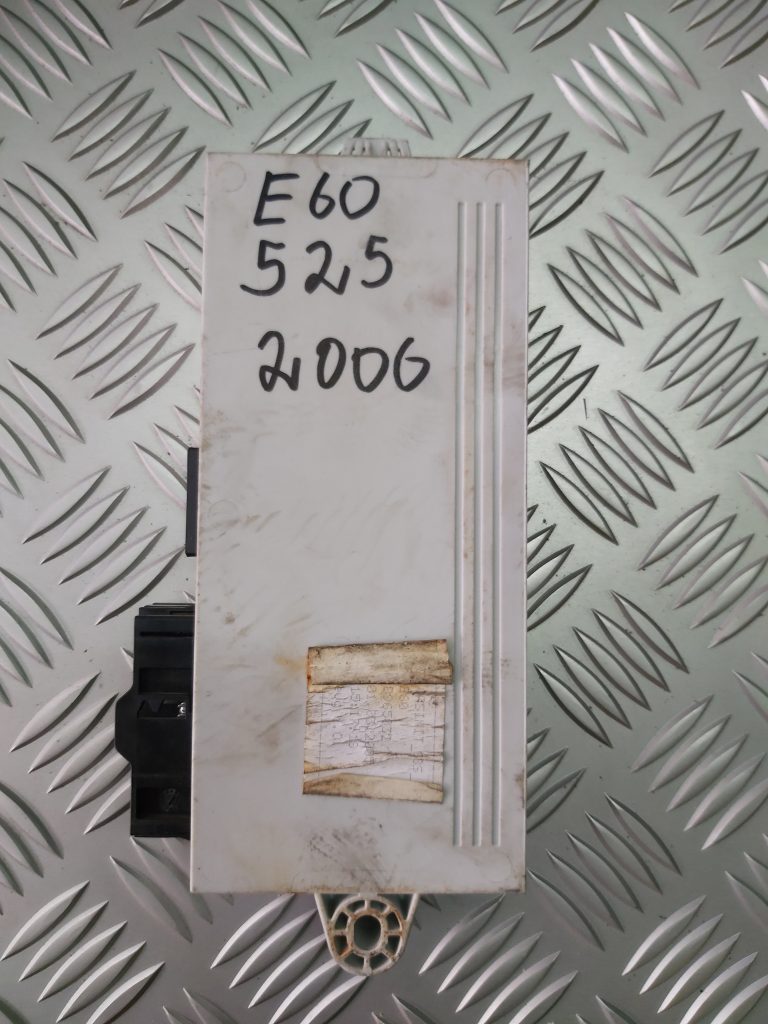 Komforta vadības bloks priekš BMW 525 E60 2006 BLACK 1 Komforta vadības bloks priekš BMW 525 E60 2006 BLACK