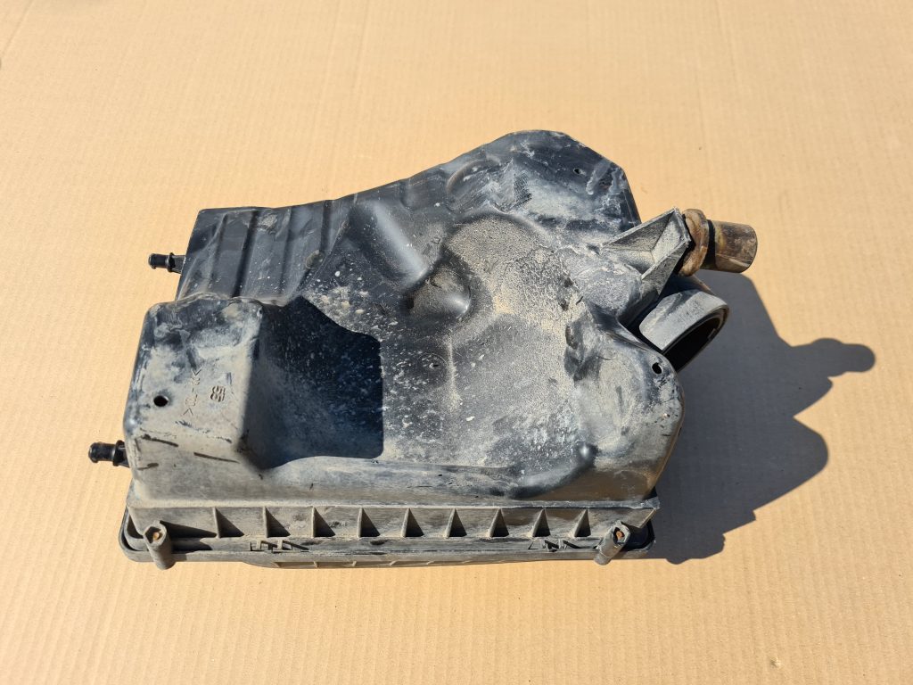 Gaisa filtra korpuss priekš OPEL ASTRA H 2005 GREEN