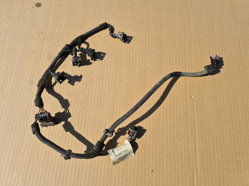 Degvielas smidzinātāju vadi priekš OPEL ASTRA H 2005 GREEN