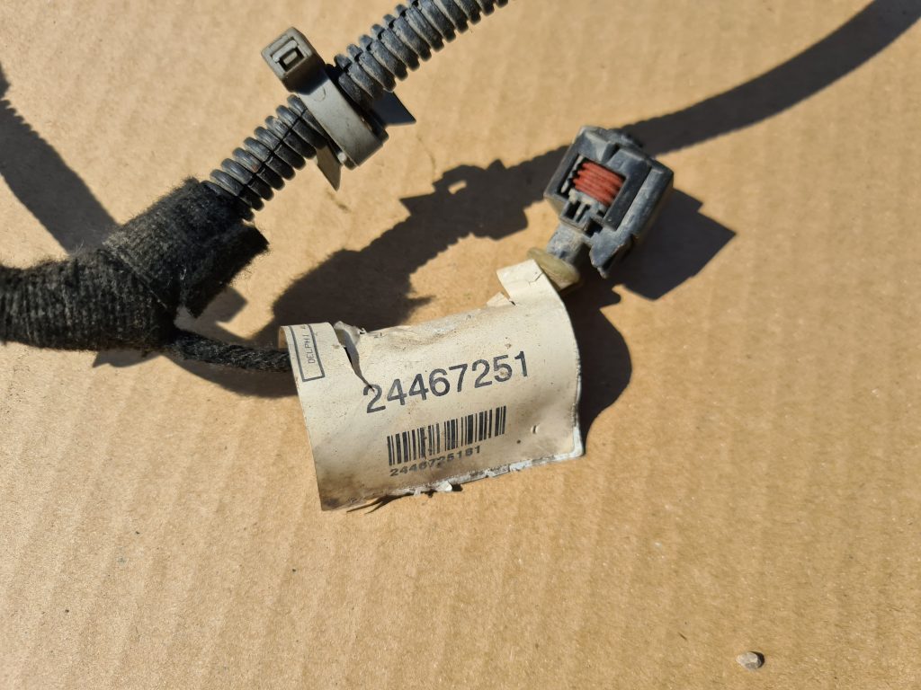 Degvielas smidzinātāju vadi priekš OPEL ASTRA H 2005 GREEN