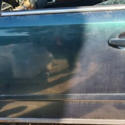 Priekšējās kreisās durvis priekš OPEL ASTRA H 2005 GREEN