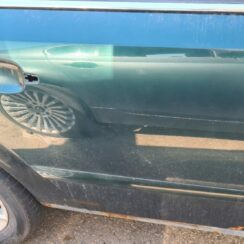 Aizmugurējās labās durvis priekš OPEL ASTRA H 2005 GREEN