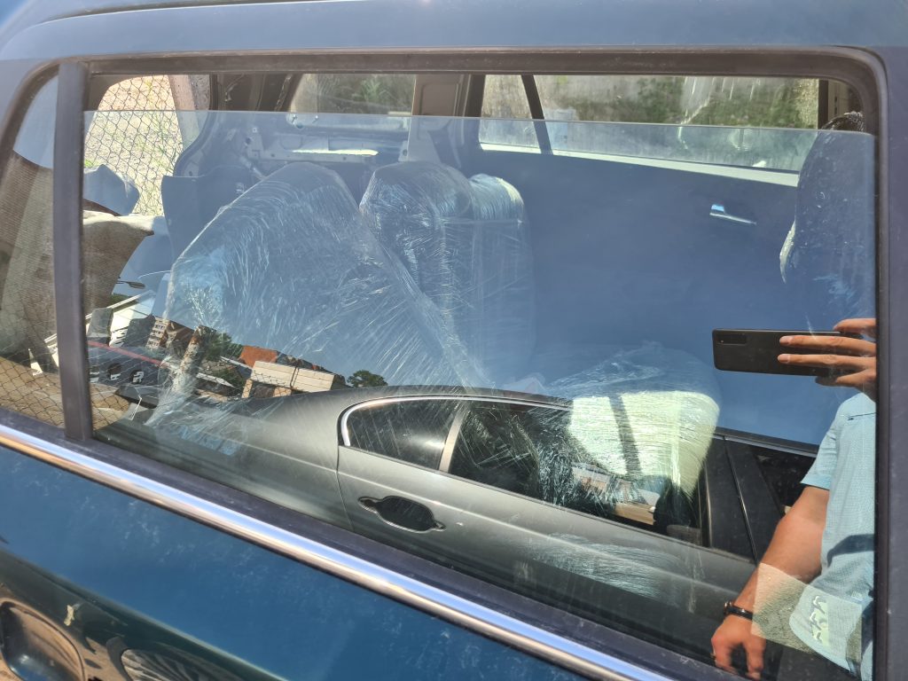 Aizmugurējo labo durvju stikls priekš OPEL ASTRA H 2005 GREEN 1 Aizmugurējo labo durvju stikls priekš OPEL ASTRA H 2005 GREEN