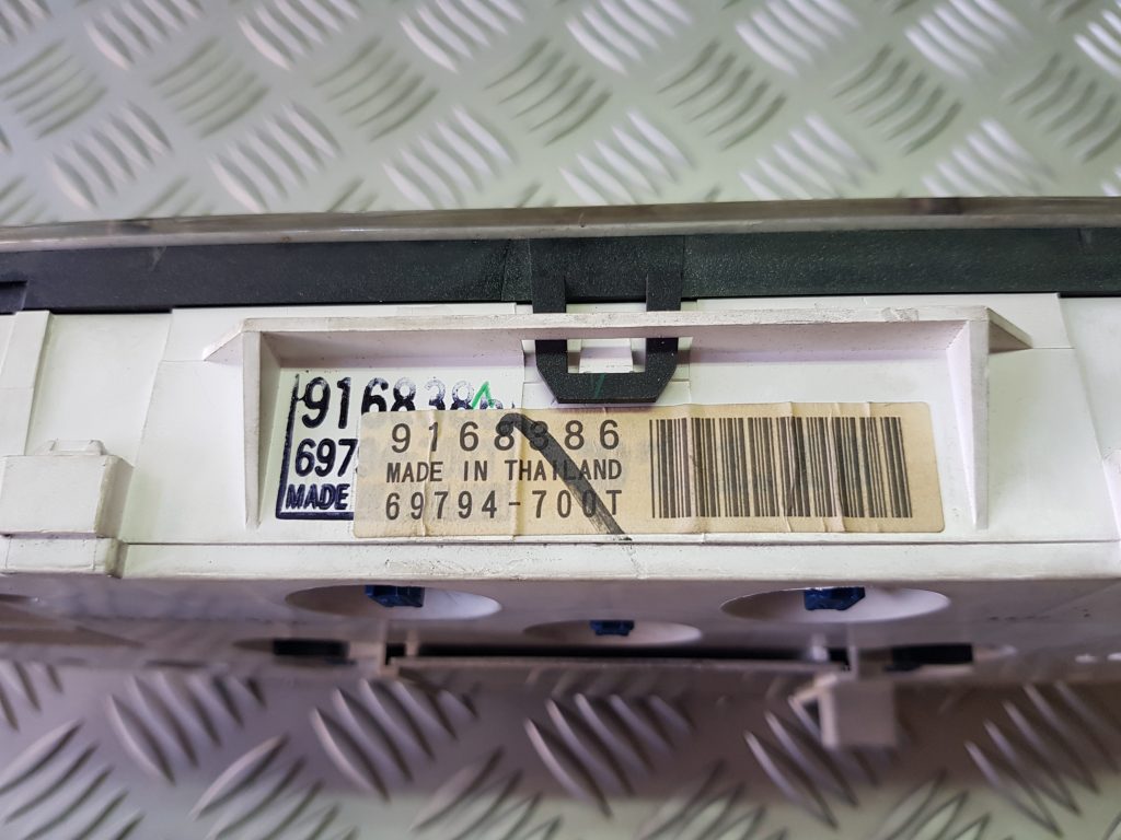 Spidometrs priekš VOLVO V70 1997 3 Spidometrs priekš VOLVO V70 1997