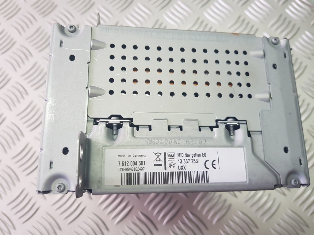 CD/DVD/Navigācijas bloks priekš OPEL INSIGNIA SPORTS TOURER 2010