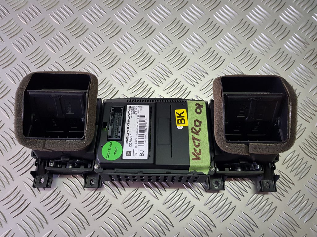 Displejs priekš OPEL VECTRA C 2008