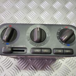 Klimata kontroles bloks priekš VOLVO V70 1997
