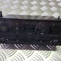 Klimata kontroles bloks priekš AUDI A6 1998
