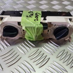 Klimata kontroles bloks priekš ŠKODA FABIA 2003