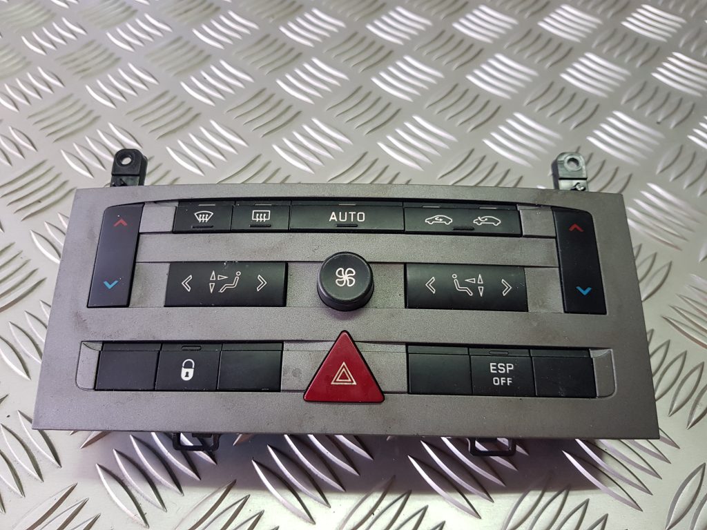 Klimata kontroles bloks priekš PEUGEOT 407 2005