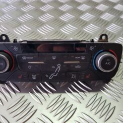 Klimata kontroles bloks priekš FORD FOCUS 2016