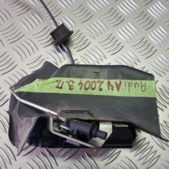 Aizmugurējo labo durvju slēdzene priekš AUDI A4 AVANT 2004