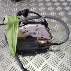 Aizmugurējo labo durvju slēdzene priekš VW GOLF 2014