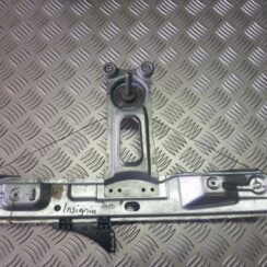 Stikla pacelšanas mehānisms aizmugurējais labais priekš OPEL INSIGNIA SPORTS TOURER 2010