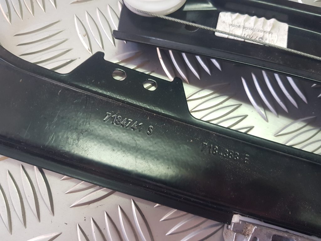 Stikla pacelšanas mehānisms priekšējais kreisais priekš BMW 525D E61 2007 TOURING BLACK