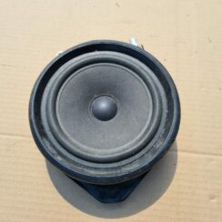 Durvju skaļrunis, apakšā priekš AUDI A4 AVANT 2004