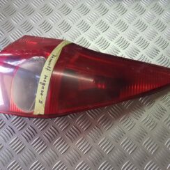 Aizmugurējais kreisais lukturis priekš RENAULT MEGANE 2004