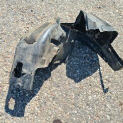 Aizmugurējais labais paspārns priekš BMW 525D E61 2007 TOURING BLACK