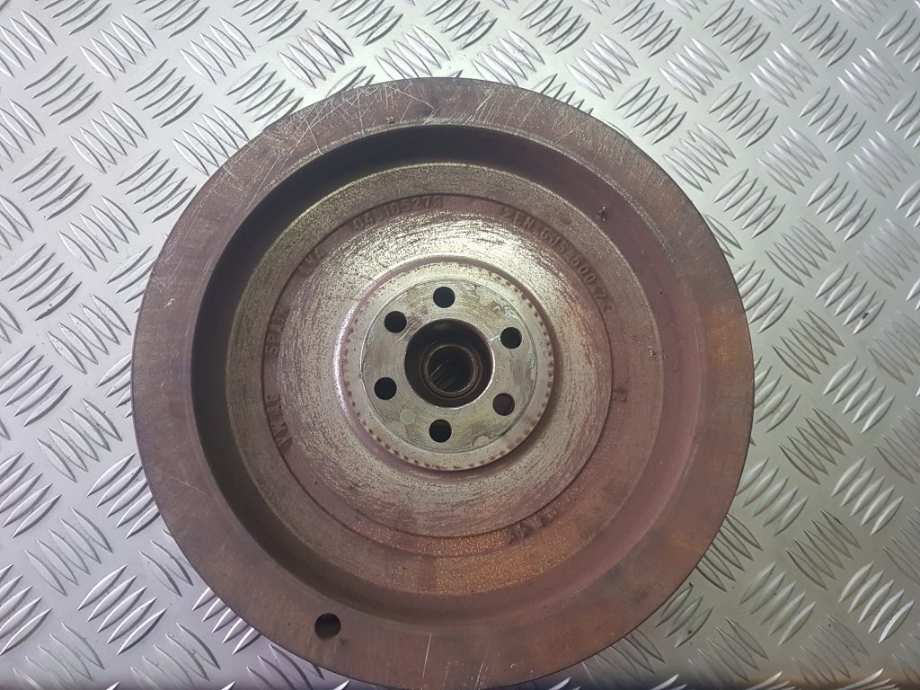 Sajūga komplekts priekš VW GOLF 2014 2 Sajūga komplekts priekš VW GOLF 2014