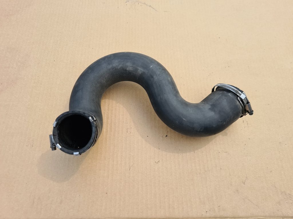 Interkulera caurule priekš VW PASSAT 2000 BLUE