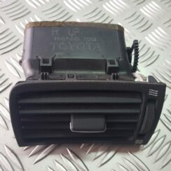 Mērinstrumentu paneļa gaisa vads, pa labi priekš TOYOTA AVENSIS 2008