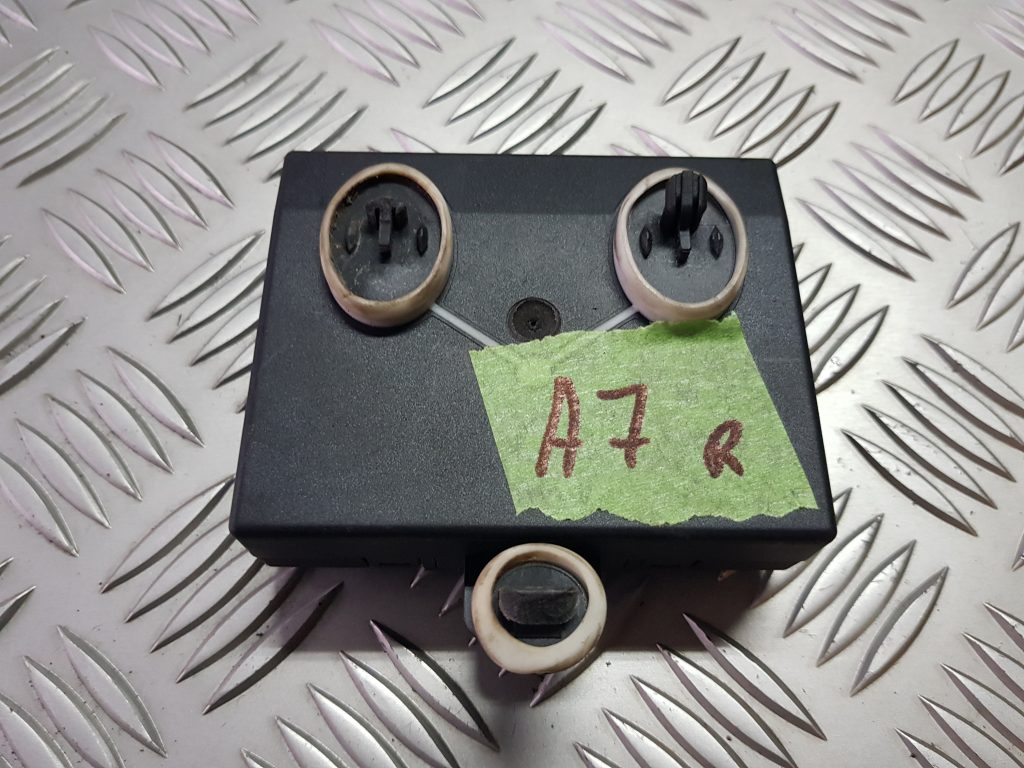 Priekšējo labo durvju vadības bloks priekš AUDI A7 2011 SPORTBACK 2 Priekšējo labo durvju vadības bloks priekš AUDI A7 2011 SPORTBACK