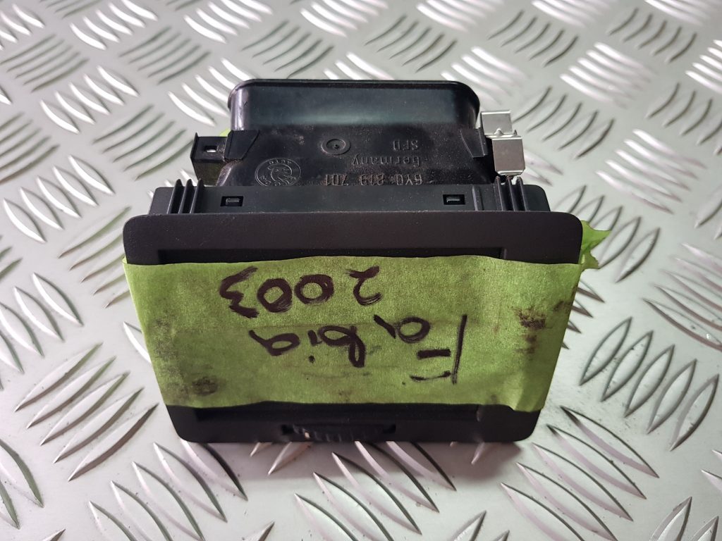 Mērinstrumentu paneļa gaisa vads, pa kreisi priekš ŠKODA FABIA 2003 1 Mērinstrumentu paneļa gaisa vads, pa kreisi priekš ŠKODA FABIA 2003