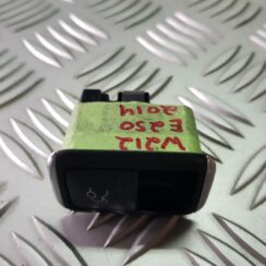 Bagāžnieka vāka atvēršanas rokturis/poga priekš MERCEDES BENZ E250 W212 2014