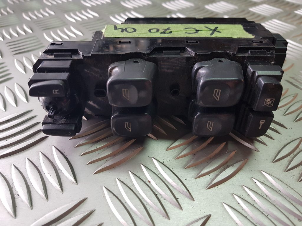 Šofera durvju slēdža pogas priekš VOLVO XC70 2004