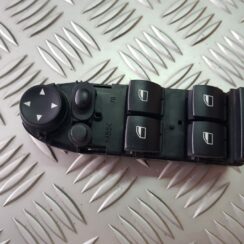 Šofera durvju slēdža pogas priekš BMW 525D E61 2007 TOURING BLACK