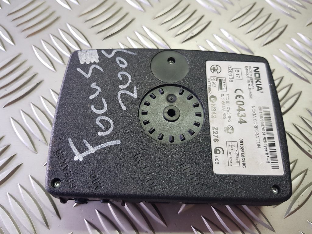 Tālruņa vadības bloks priekš FORD FOCUS 2006