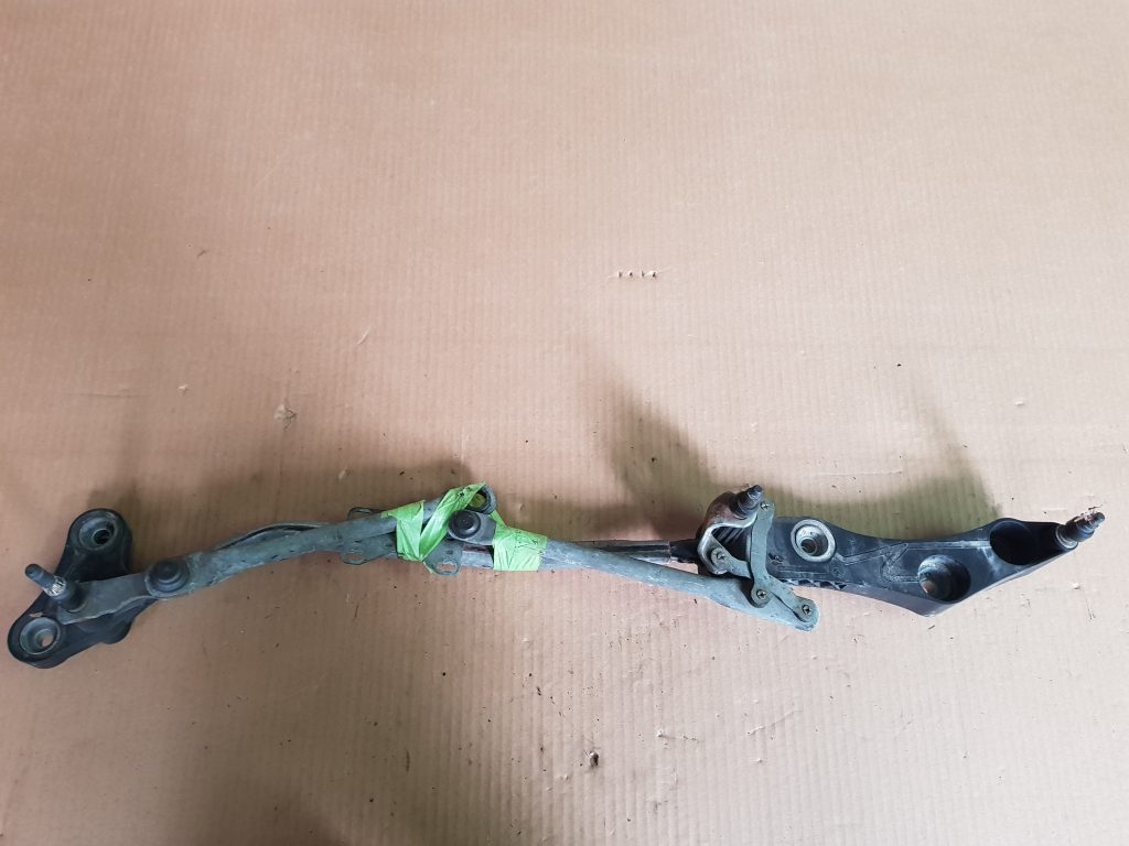 Vējstikla tīrīšanas mehānisms priekš BMW 530D E61 2006 TOURING TITANSILVER 2 Vējstikla tīrīšanas mehānisms priekš BMW 530D E61 2006 TOURING TITANSILVER