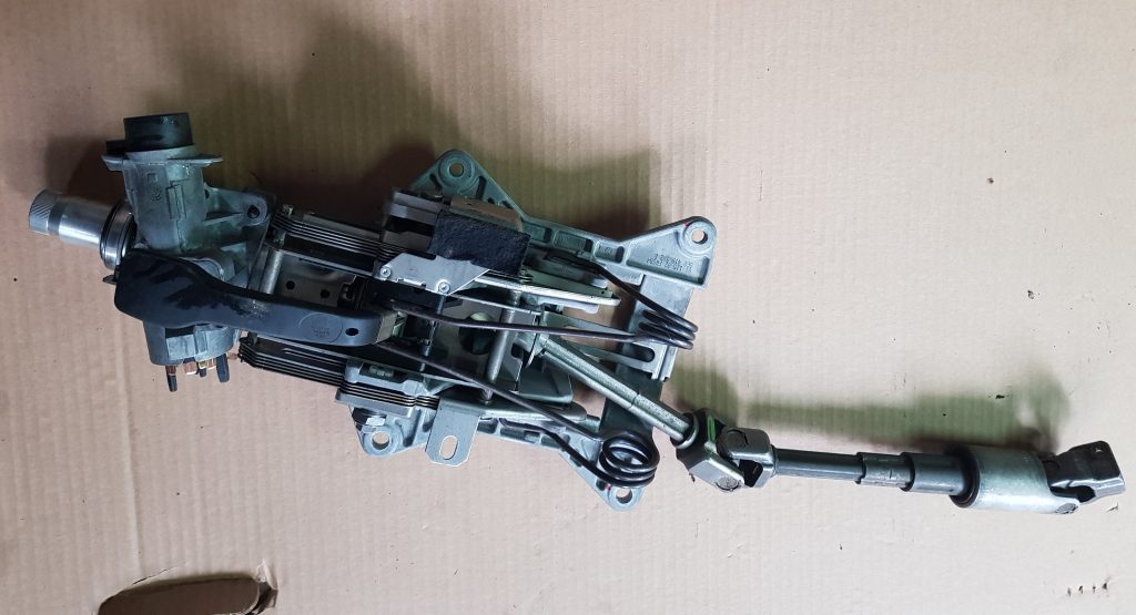 Stūres statne priekš AUDI A4 2001 2 Stūres statne priekš AUDI A4 2001