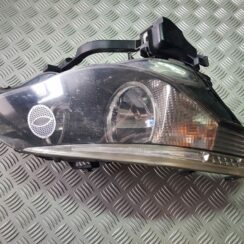Priekšējais labais lukturis priekš BMW 520D E60 2006 ENG.