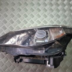 Priekšējais kreisais lukturis priekš BMW 520D E60 2006 ENG.