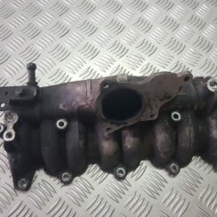 Ieplūdes kolektors priekš VW PASSAT B6 2006 ANGL. UNIVERSAL