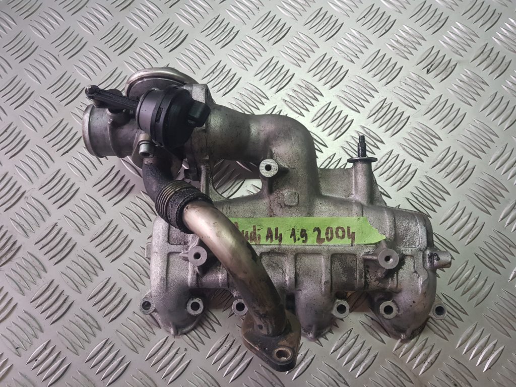 Ieplūdes kolektors priekš AUDI A4 2004