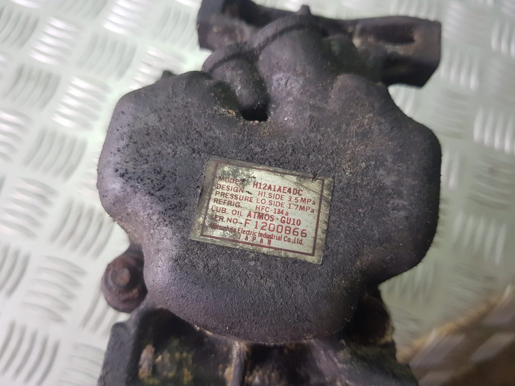 Gaisa kondicioniera kompresors priekš MAZDA 6 2006 2 Gaisa kondicioniera kompresors priekš MAZDA 6 2006