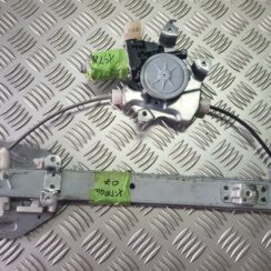 Stikla pacelšanas mehānisms aizmugurējais kreisais priekš NISSAN X-TRAIL 2007