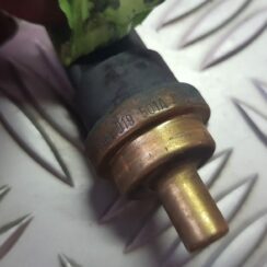 Dzesēšanas šķidruma temperatūras sensors priekš VW PASSAT 2007 UNIVERSAL SILVER