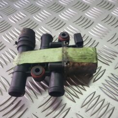 Apsildes radiatora vārsts priekš AUDI A4 AVANT 2004