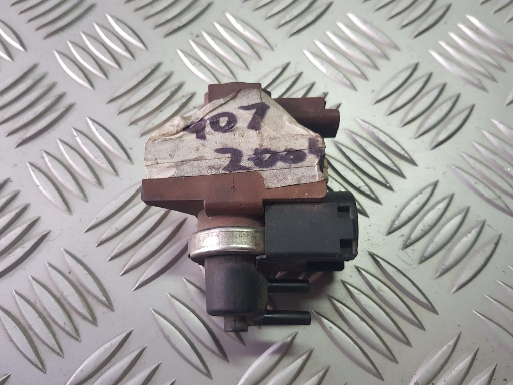 Solenoīda vakuuma vārsts priekš PEUGEOT 407 2005 1 Solenoīda vakuuma vārsts priekš PEUGEOT 407 2005