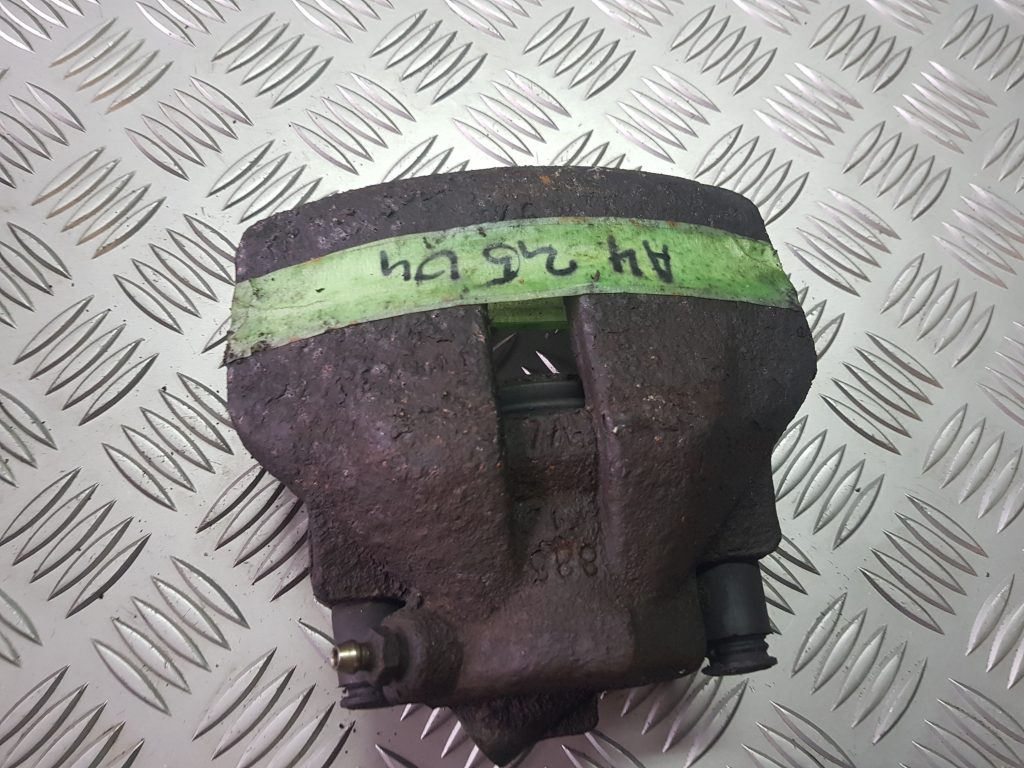 Priekšējais labais suports priekš AUDI A4 AVANT 2004