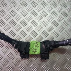 Stūres statnes slēdzis priekš TOYOTA HILUX 2009