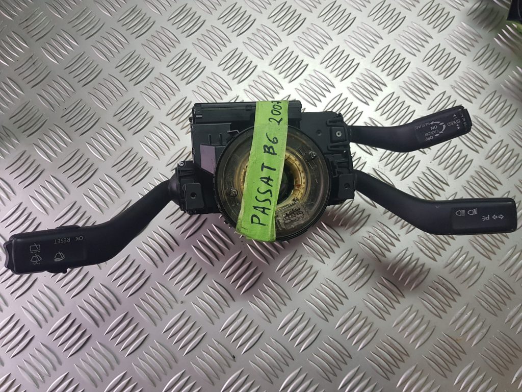 Stūres statnes slēdzis priekš VW PASSAT 2007 UNIVERSAL SILVER 1 Stūres statnes slēdzis priekš VW PASSAT 2007 UNIVERSAL SILVER