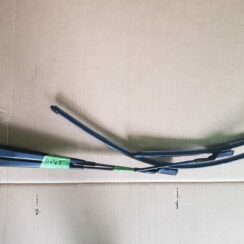 Vējstikla slotu turētāju komplekts priekš VW GOLF 2014