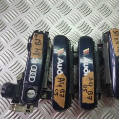 Ārējais durvju rokturis priekš AUDI A4 AVANT 2005